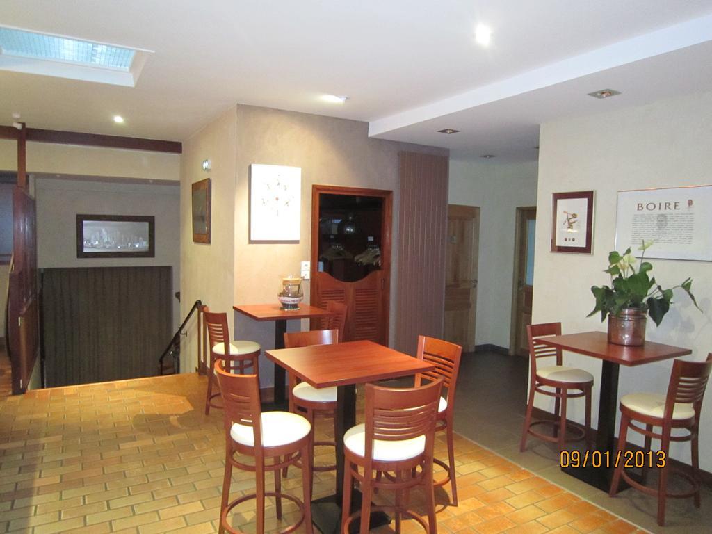 Hotel Restaurant Emile Job Montmerle-sur-Saone Eksteriør billede