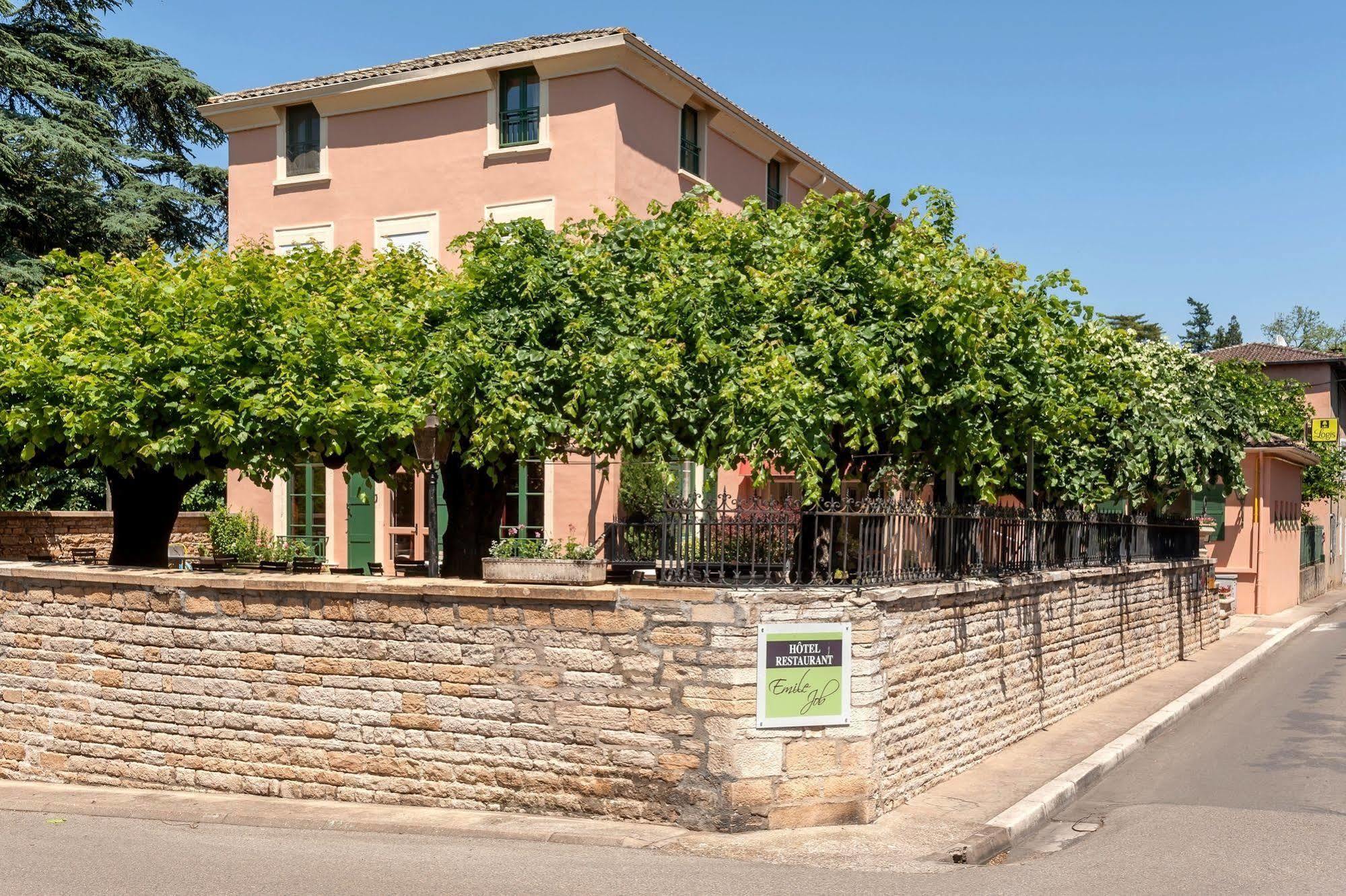 Hotel Restaurant Emile Job Montmerle-sur-Saone Eksteriør billede